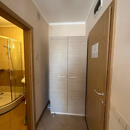 Royal Sun Apartment *